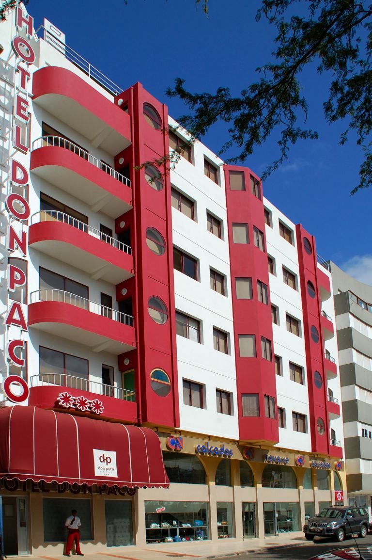Hotel Livvo Don Paco Mindelo Exteriör bild